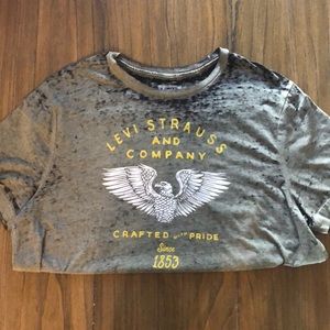 Levi’s T-shirt